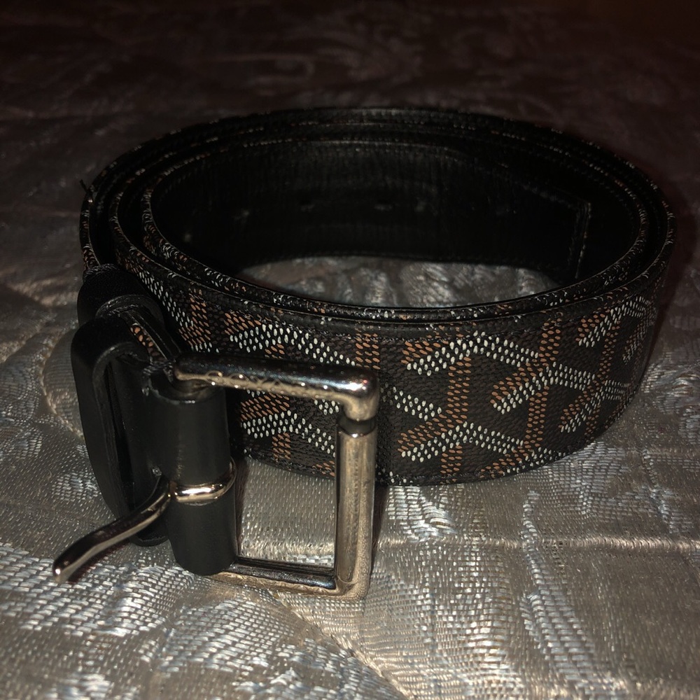 Goyard belt size- 100